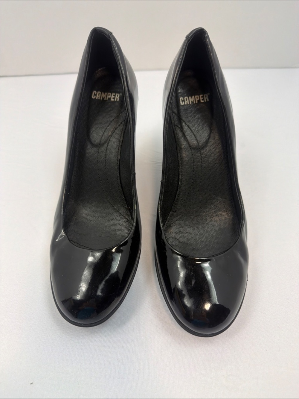 Camper Women’s Black Patent Leather pumps heels EU sz 38